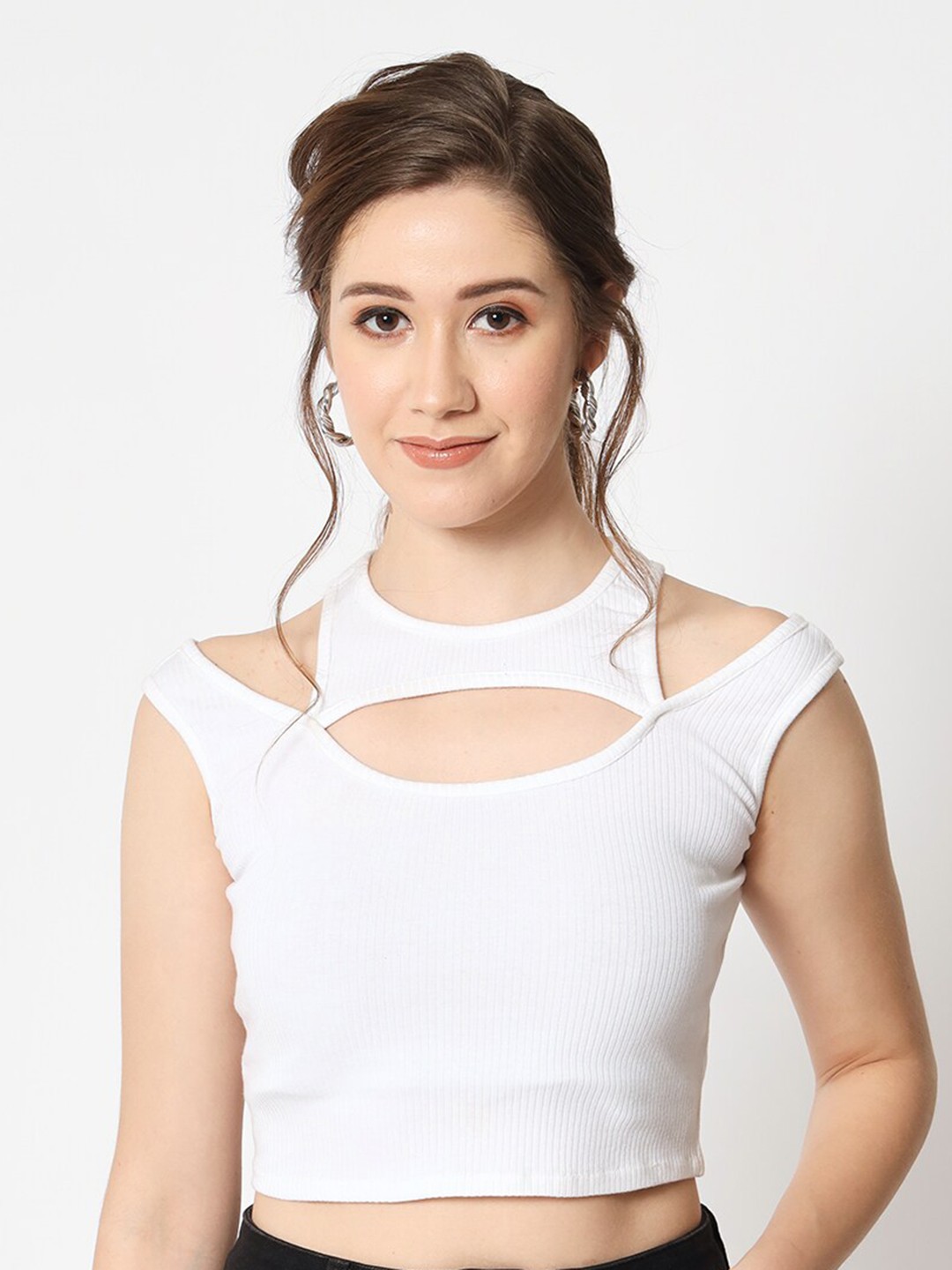 

CHARMGAL Round Neck Cut Out Fitted Crop Top, White