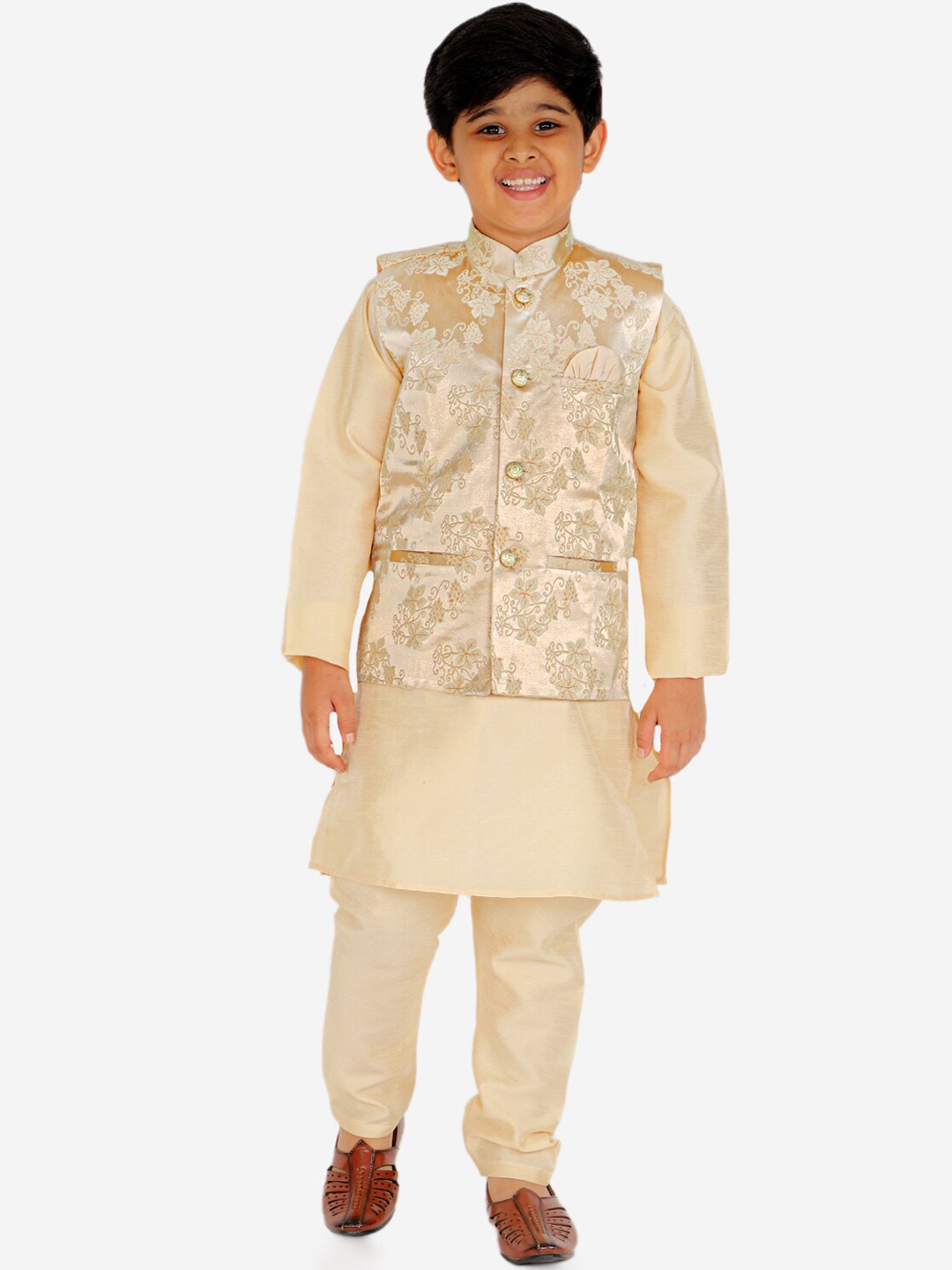 

Pro-Ethic STYLE DEVELOPER Boys Mandarin Collar Kurta with Pyjamas & Nehru Jacket, Beige