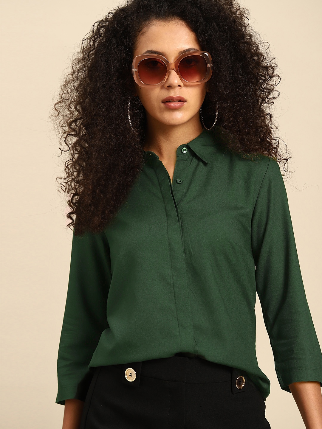 

DENNISON Women Olive Green Smart Slim Fit Opaque Casual Shirt