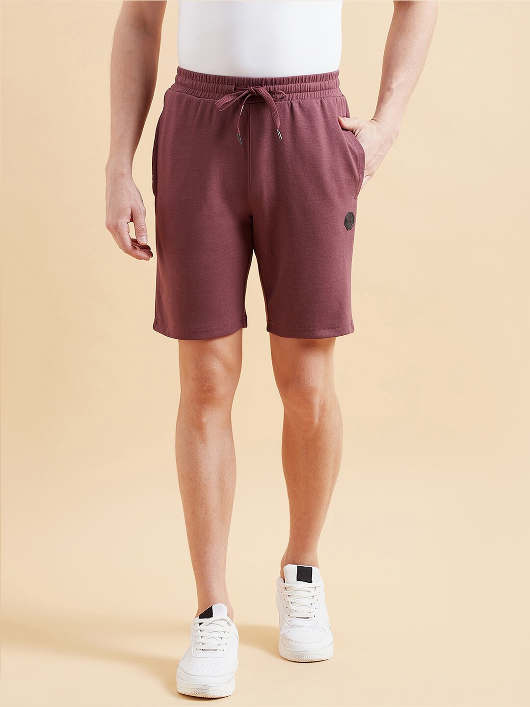 

Sweet Dreams Men Mid-Rise Regular Shorts, Brown