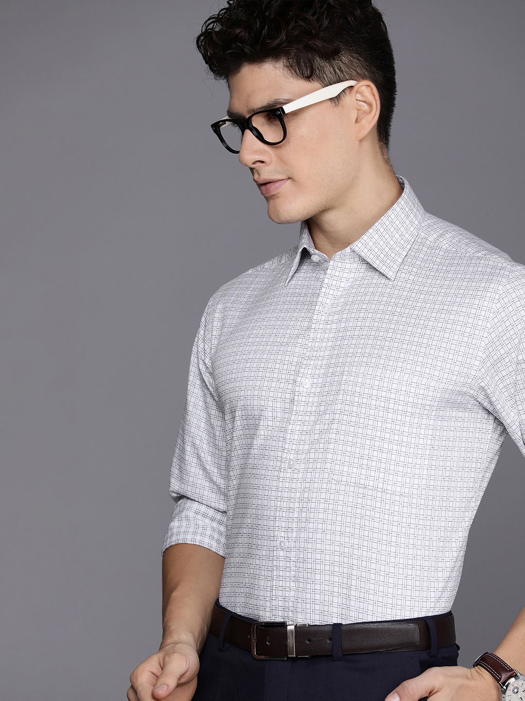

Raymond Men Pure Cotton Slim Fit Opaque Checked Formal Shirt, White
