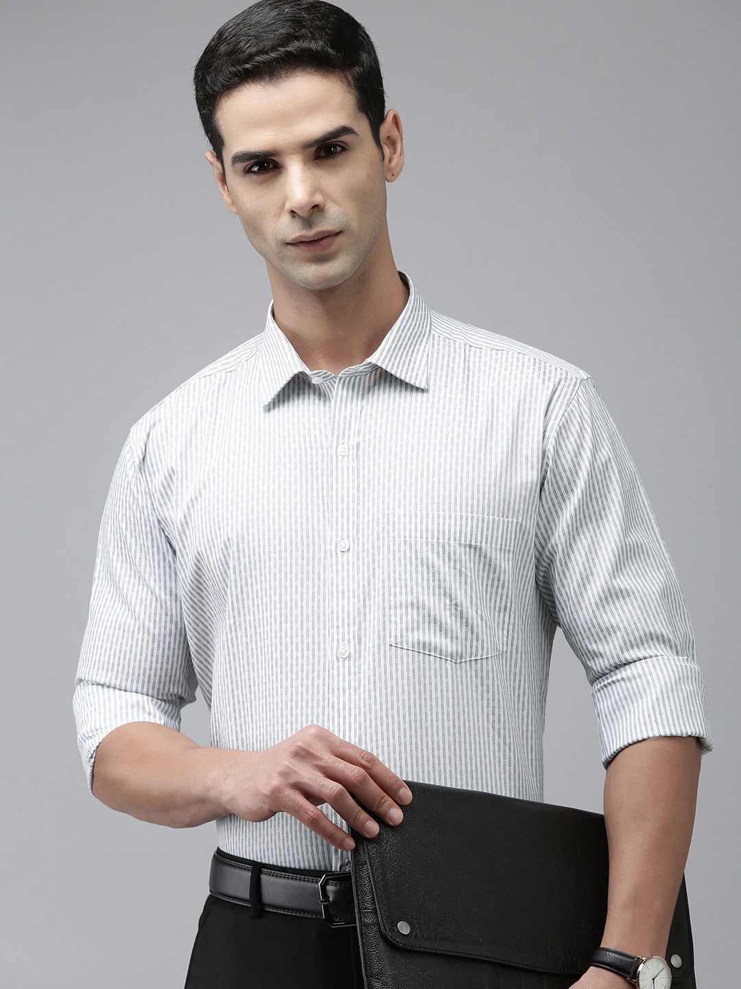 

Park Avenue Men Slim Fit Striped Pure Cotton Formal Shirt, Grey