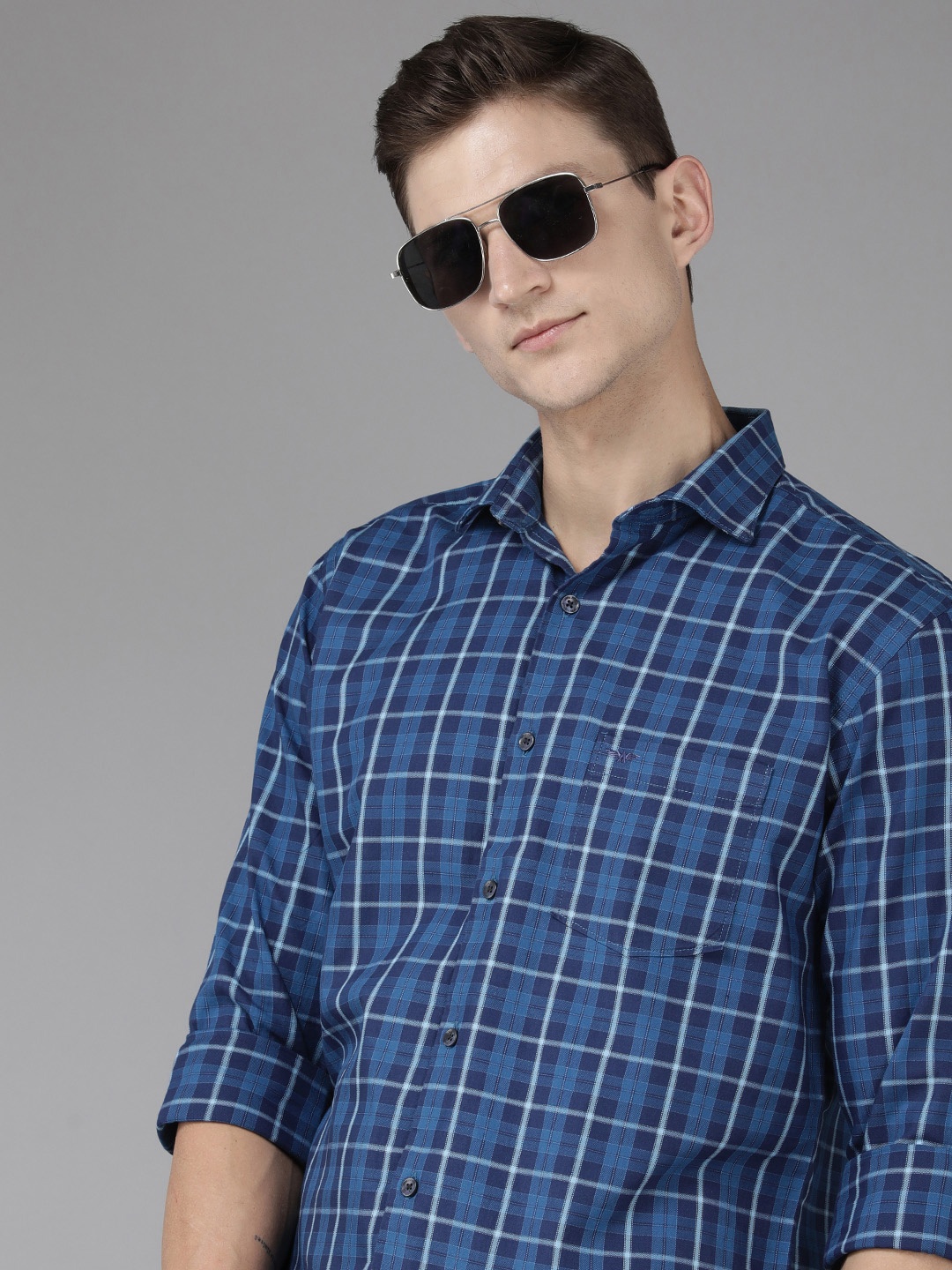 

Park Avenue Men Slim Fit Tartan Checks Opaque Pure Cotton Casual Shirt, Navy blue