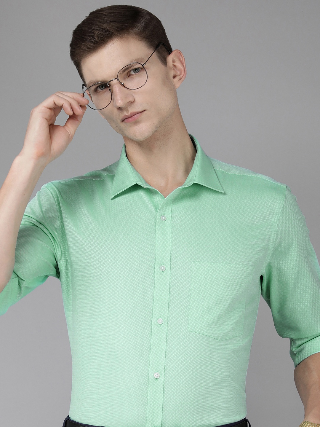 

Park Avenue Self Design Slim Fit Pure Cotton Formal Shirt, Green