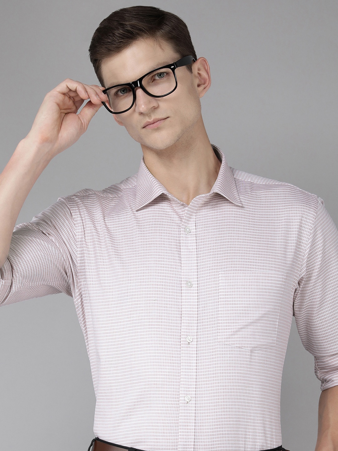 

Park Avenue Self Design Slim Fit Pure Cotton Formal Shirt, Red