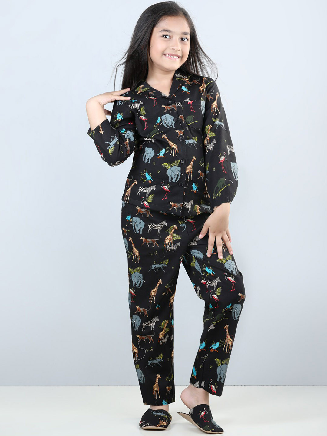 

PICCOLO Girls Conversational Printed Pure Cotton Night Suit, Black