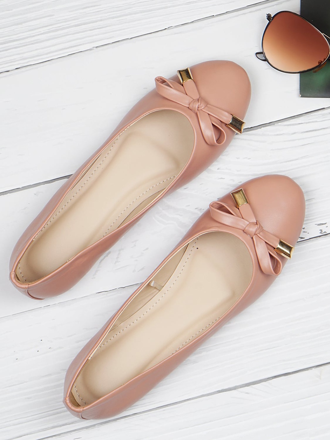 

Anna Claire Women Round Toe Ballerinas With Bows, Pink