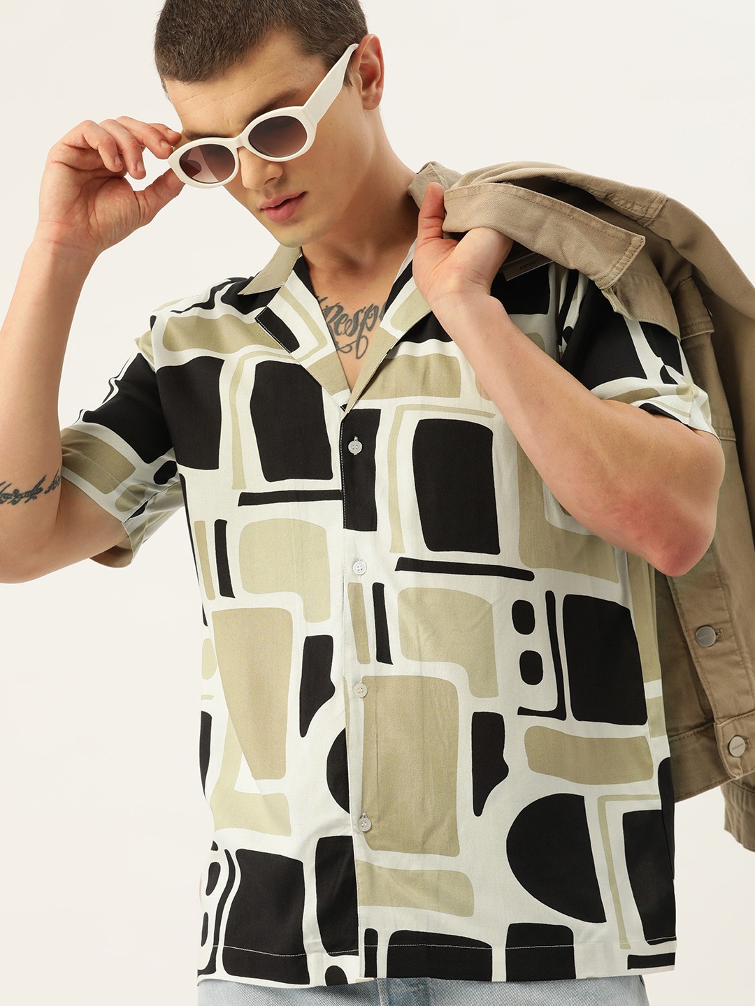 

Kook N Keech Classic Boxy Fit Printed Cuban Collar Casual Resort Shirt, Black
