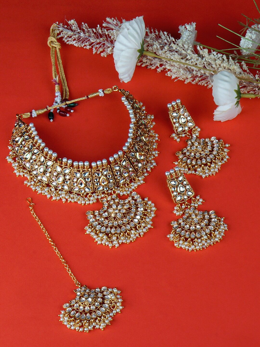 

Matushri Art Gold-Plated Kundan Choker Necklace Set