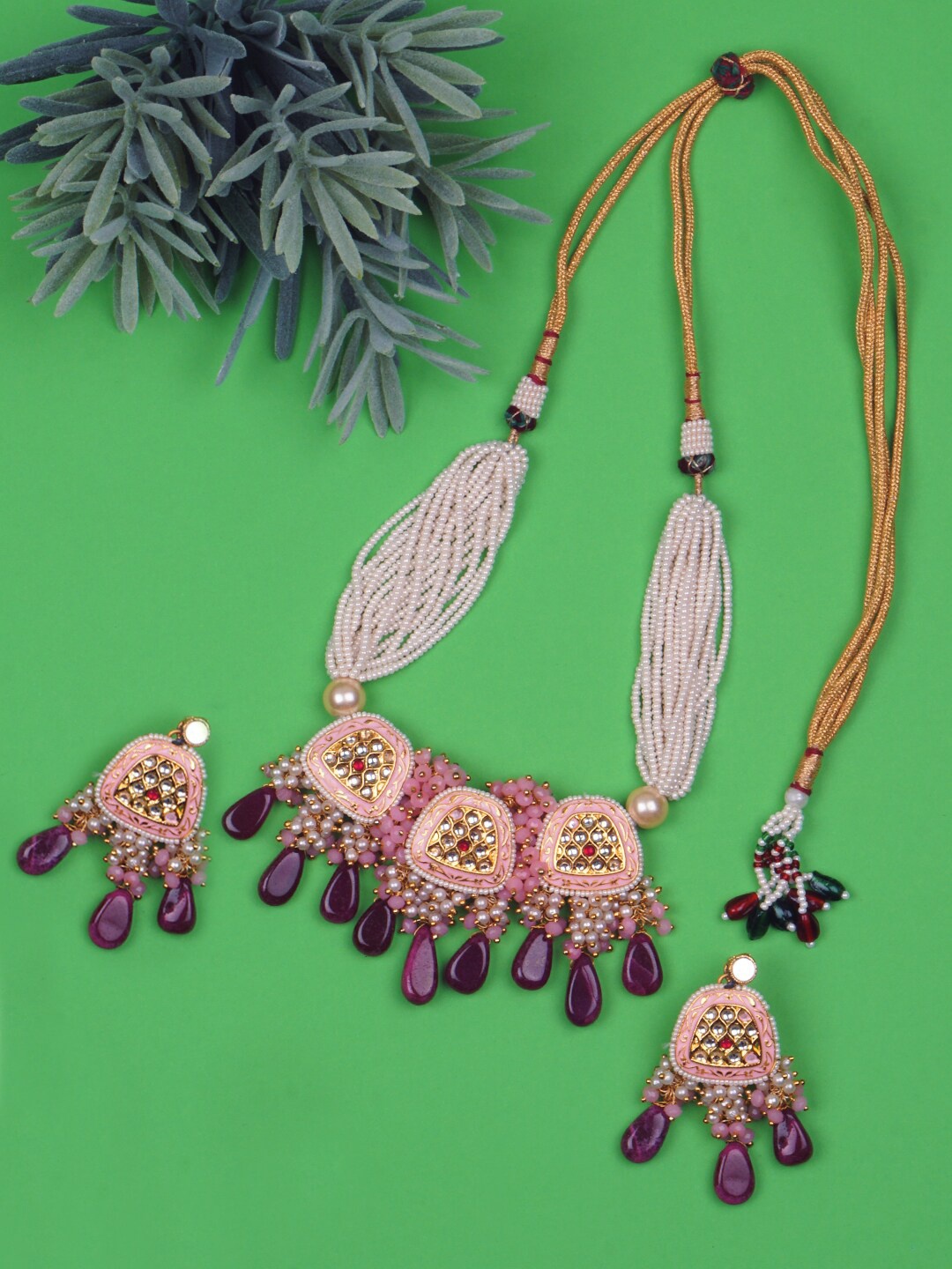 

Matushri Art Gold-Plated Kundan Choker Necklace & Earrings