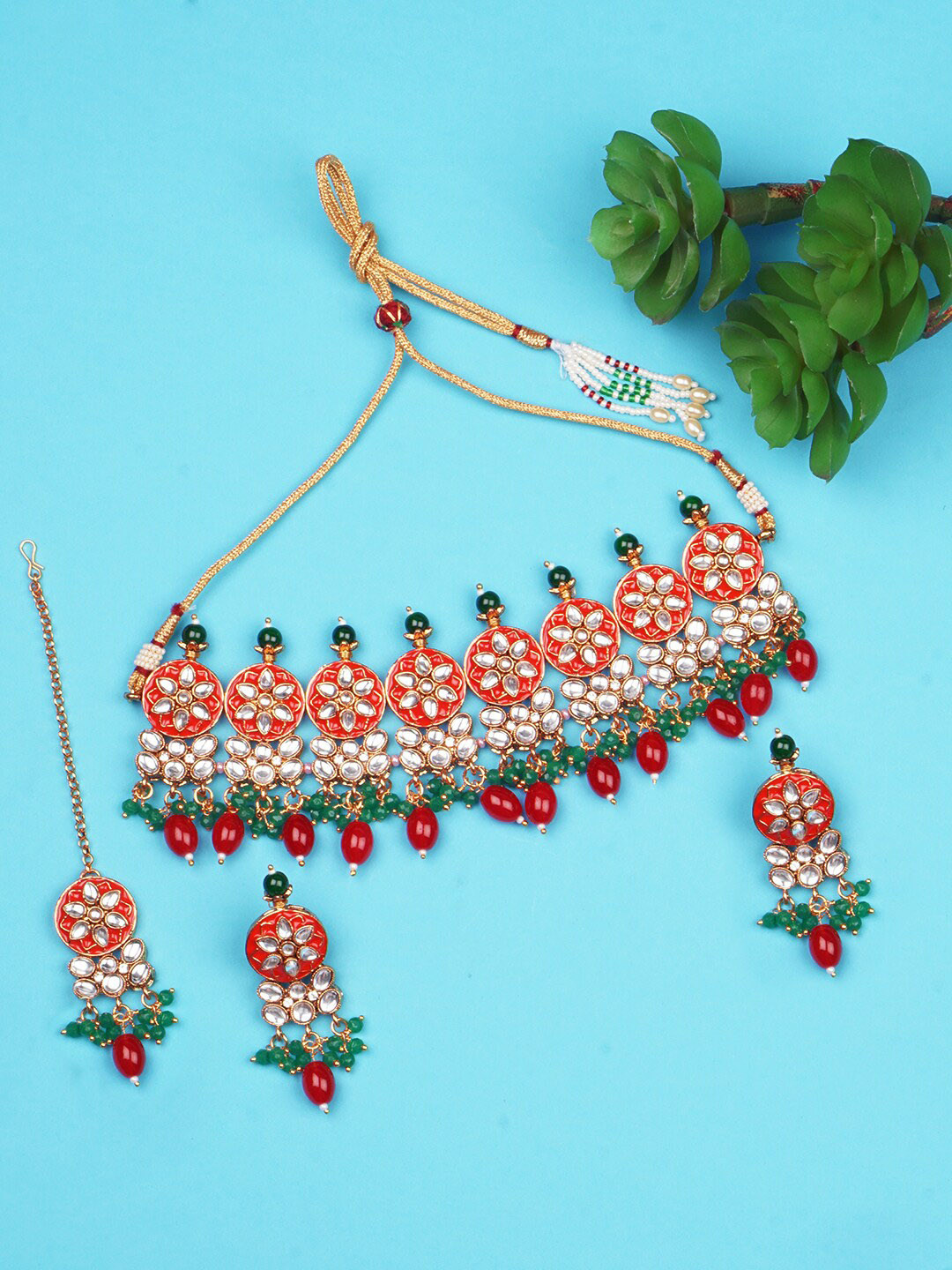 

Matushri Art Gold-Plated Kundan Necklace & Earrings With Maang Tika