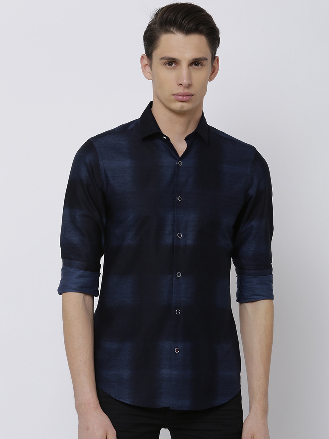 

Black coffee Men Navy Blue & Blue Slim Fit Printed Casual Shirt