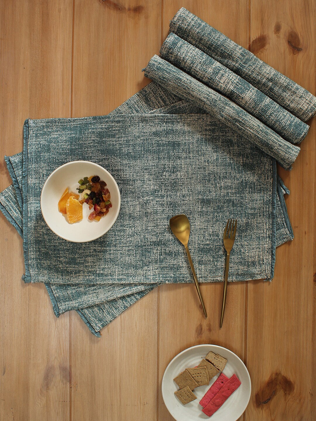 

House This Daya Blue & White 6 Pieces Weaved Cotton Rectangle Table Placemats