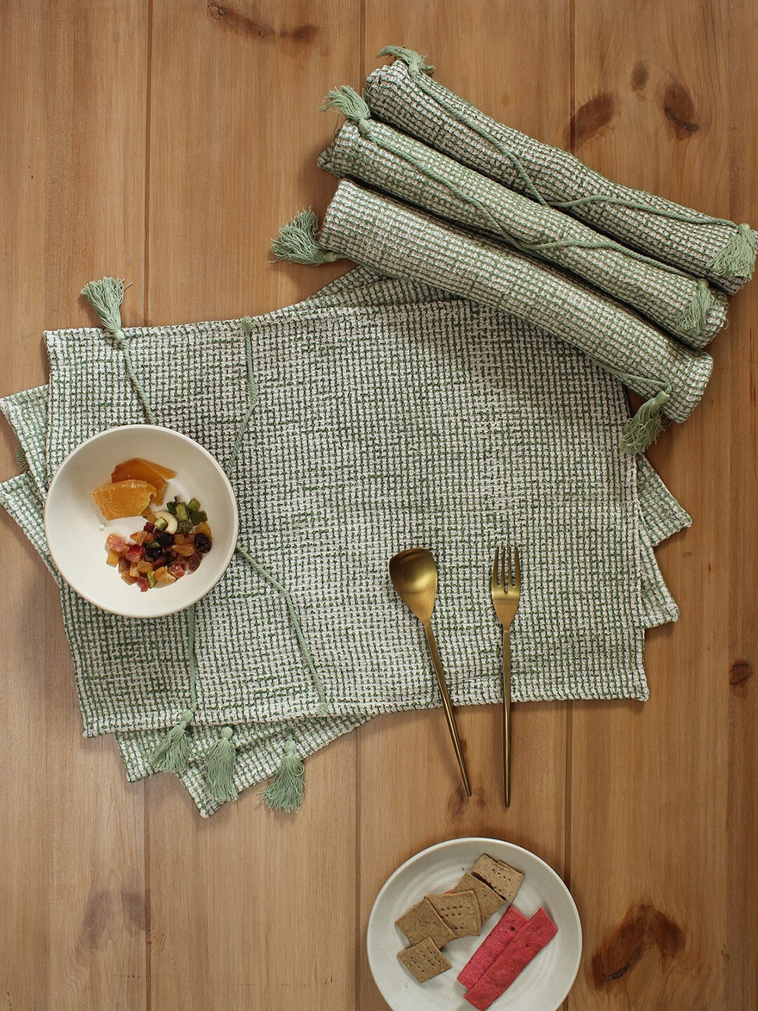 

House This Latika Green 6-Pieces Textured Cotton Table Placemats