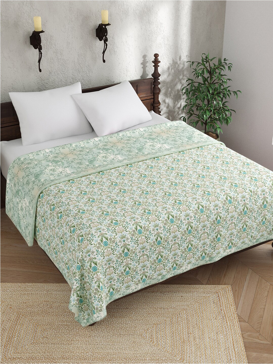 

EverHOME Yuvika Green & White Ethnic Motifs AC Room 120 GSM Cotton Double Bed Dohar