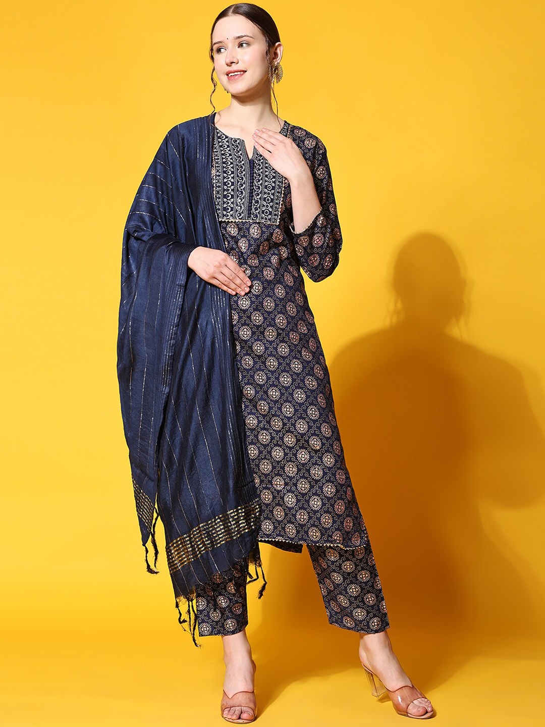 

Ziva Fashion Ethnic Motifs Printed Regular Kurta With Trousers & Dupatta, Navy blue