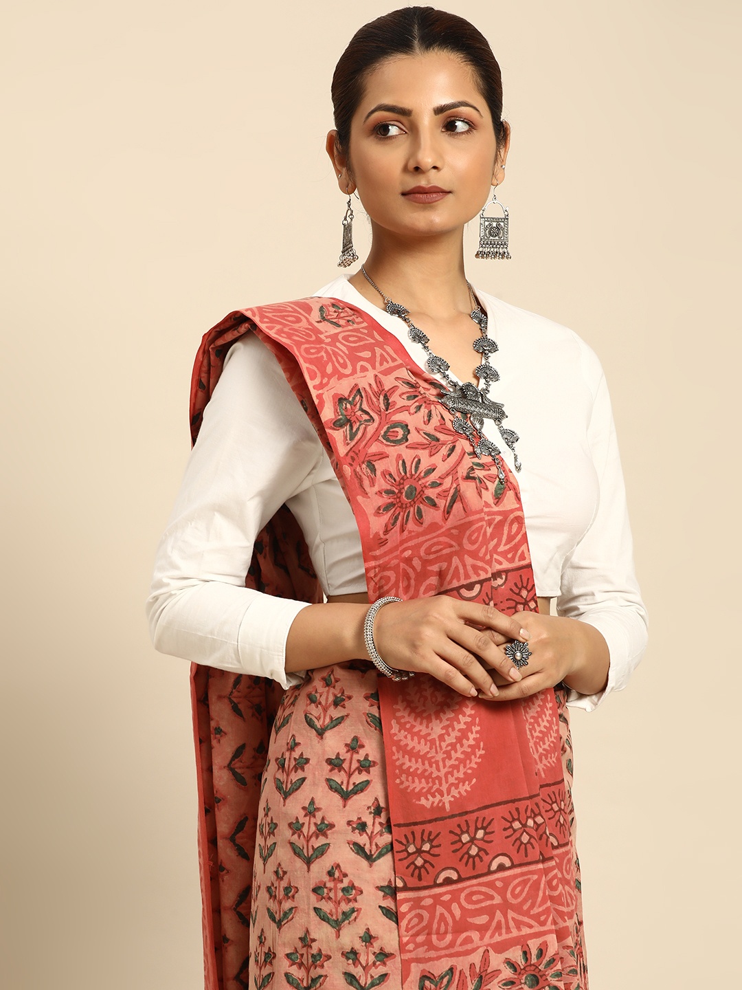 

Taavi Ethnic Motifs Pure Cotton Block Print Saree, Peach
