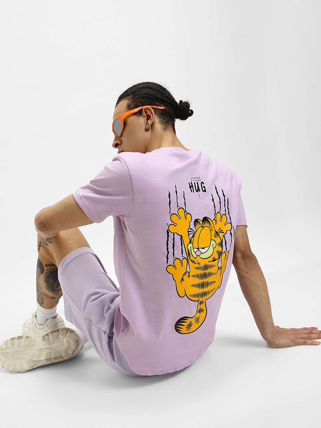 

Bewakoof X Garfield Printed Round Neck Pure Cotton T-Shirt, Lavender