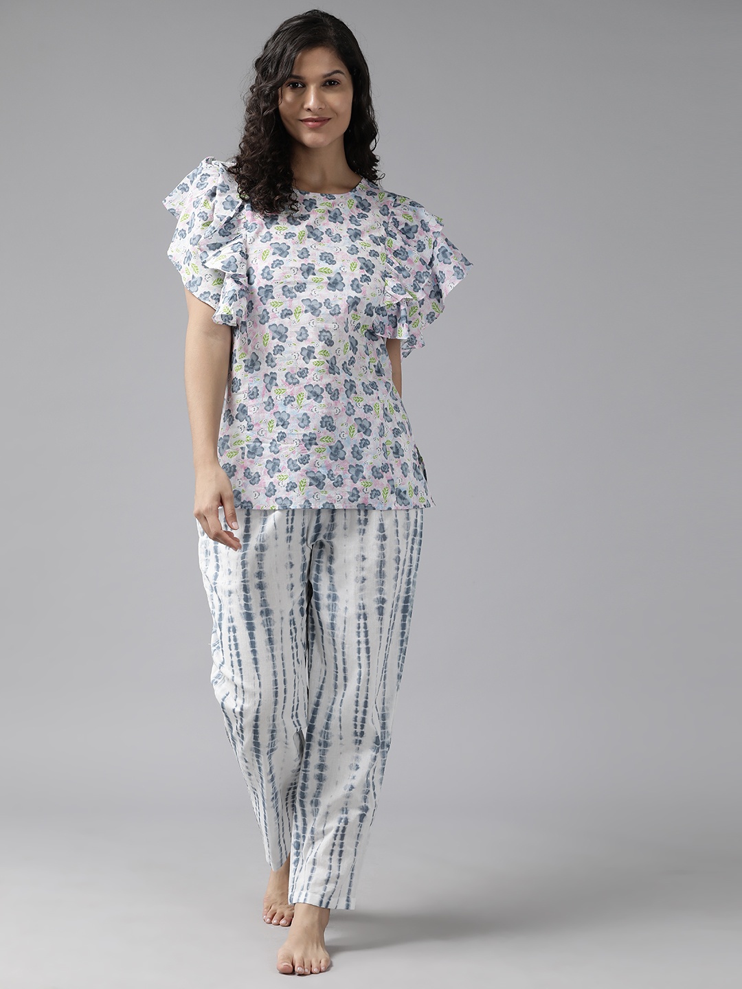 

Prakrti Women Printed Pure Cotton Night suit, Off white