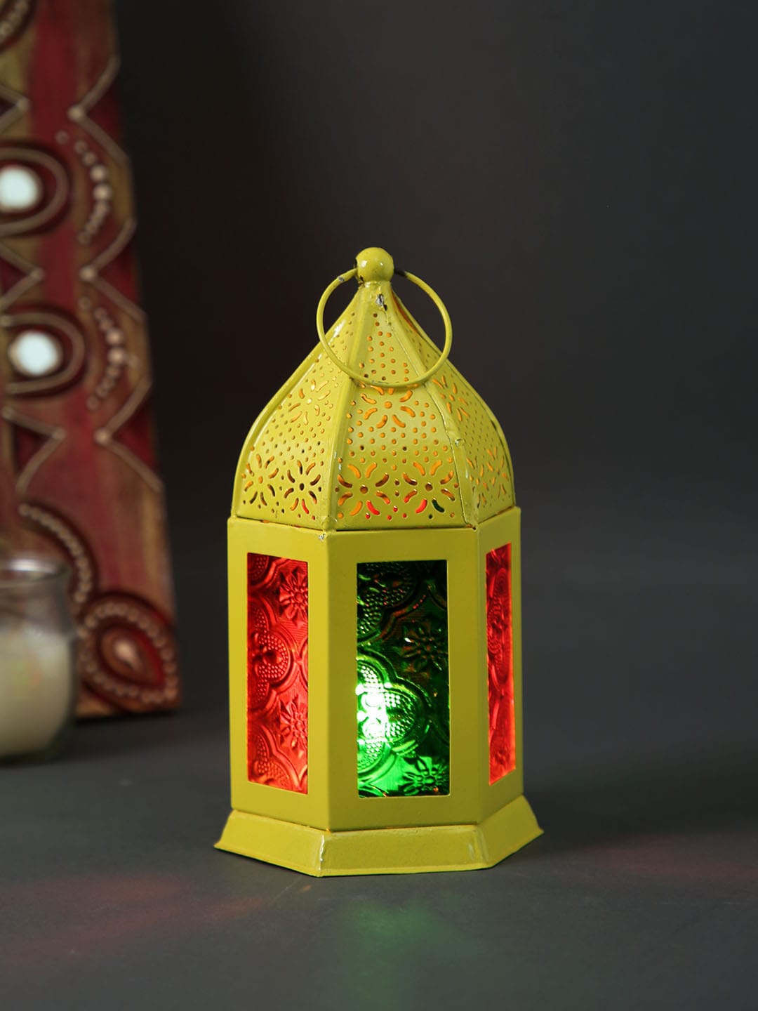 

Aapno Rajasthan Yellow Metal & Glass Morrocan Lantern