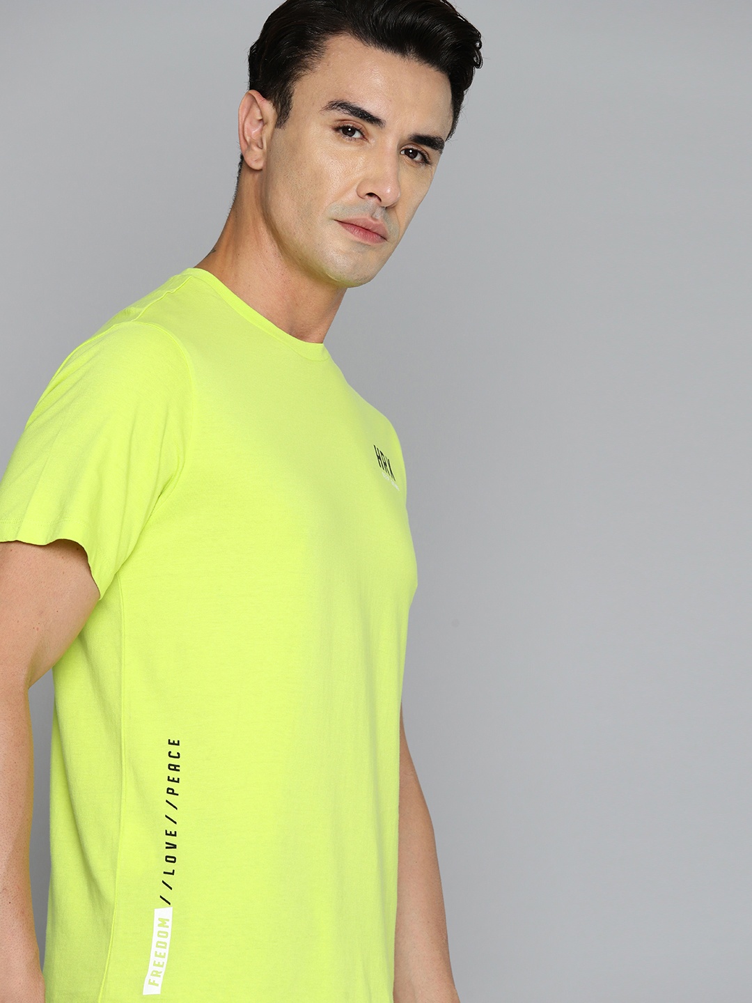 

HRX by Hrithik Roshan Men Lime Green Typography Bio Finish T-shirt