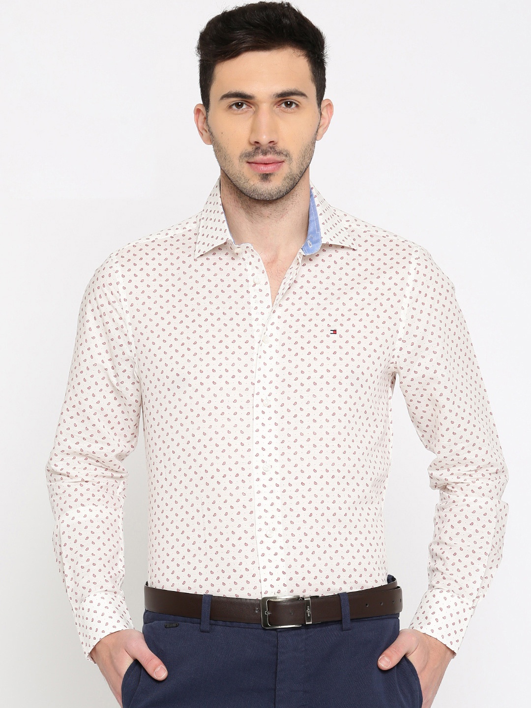 

Tommy Hilfiger Men Cream-Coloured & Red Tailored Fit Printed Casual Shirt