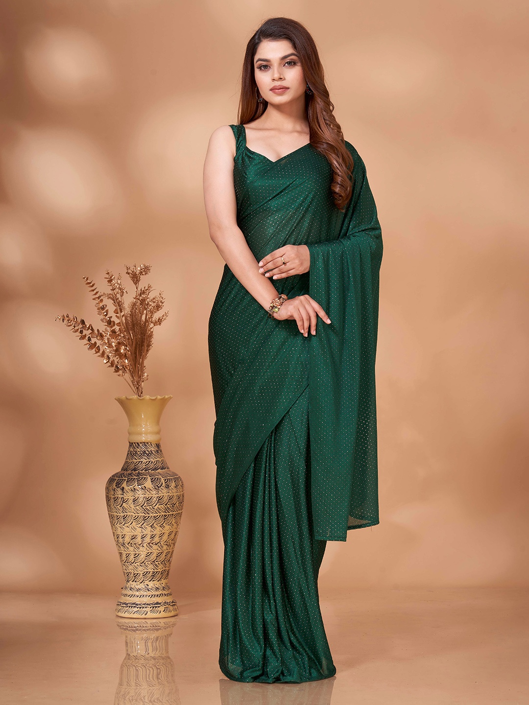 

Tikhi Imli Green Embellished Mukaish Ready to Wear Saree