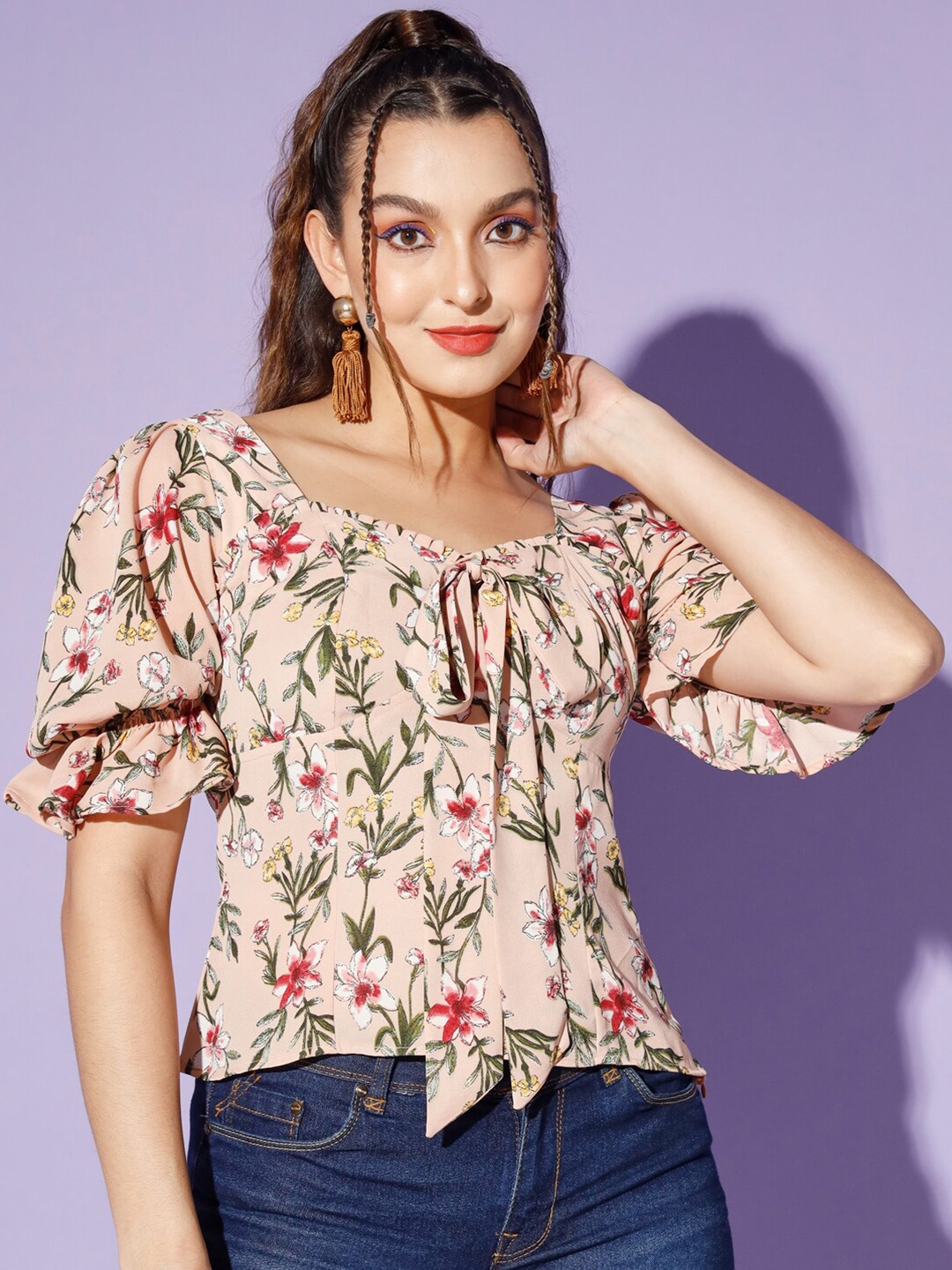 

WoowZerz Floral Printed Sweetheart Neck Puff Sleeve Empire Top, Beige