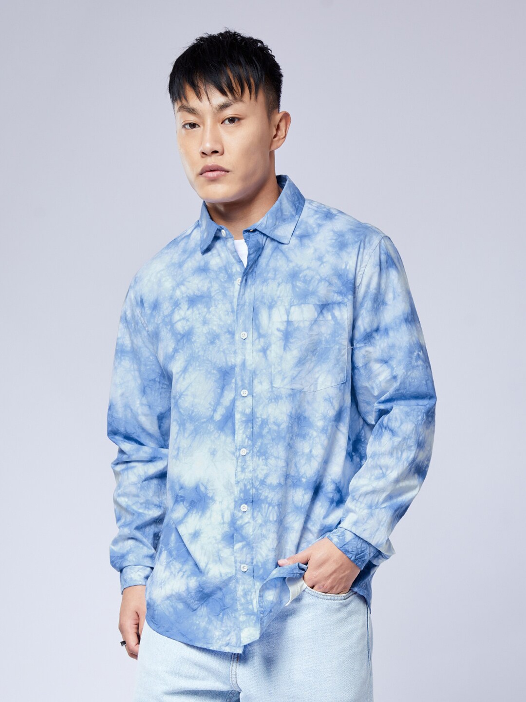 The Souled Store Blue Relaxed Abstract Printed Pure Cotton Casual Shirt