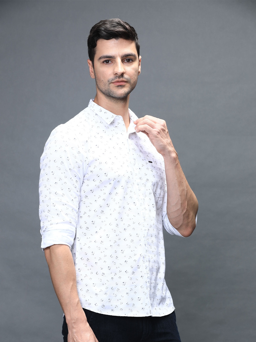 

IDENTITI Classic Slim Fit Micro Ditsy Printed Pure Cotton Casual Shirt, White