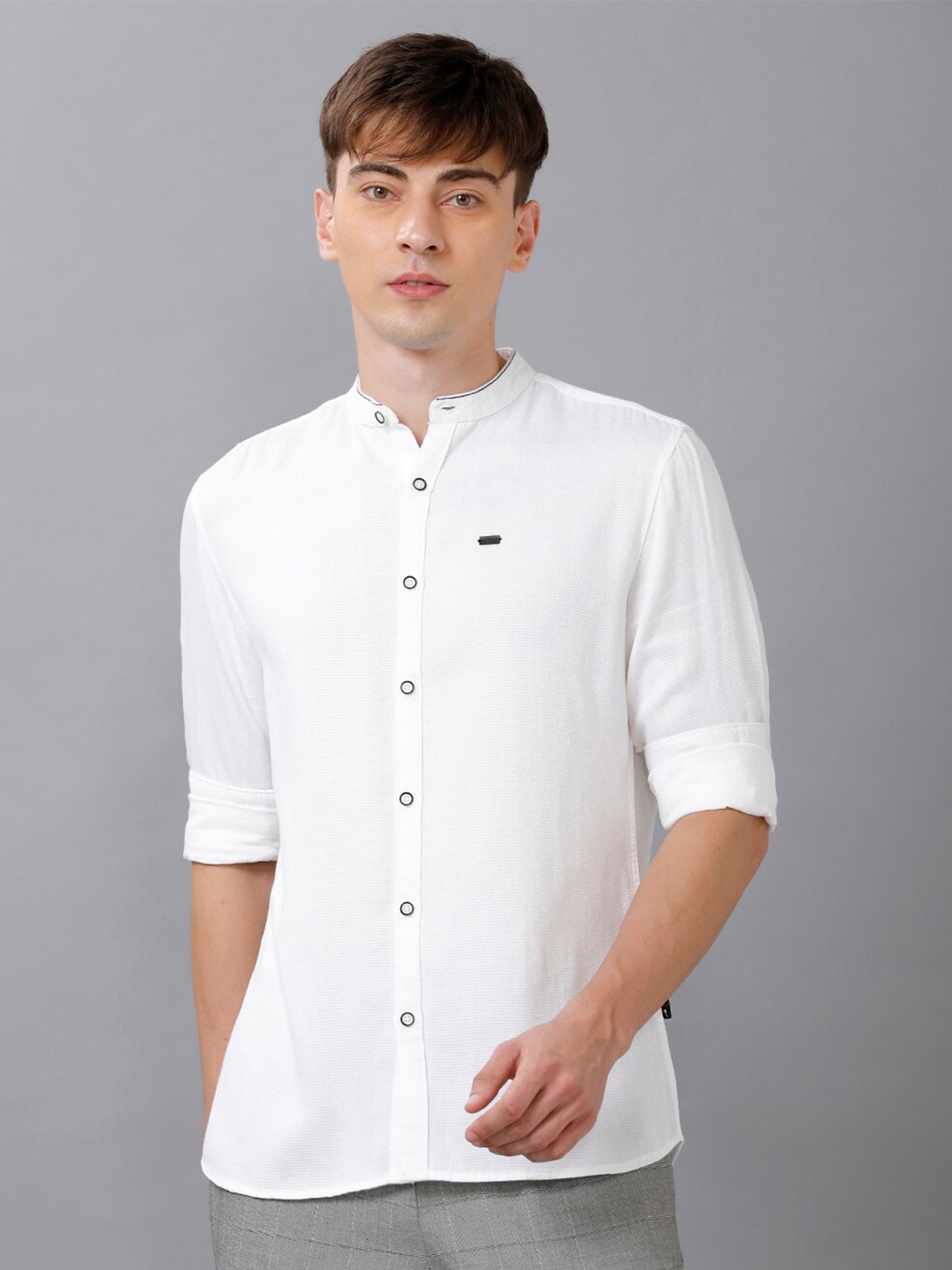 

IDENTITI Men Striped Classic Slim Fit Opaque Pure Cotton Casual Shirt, White