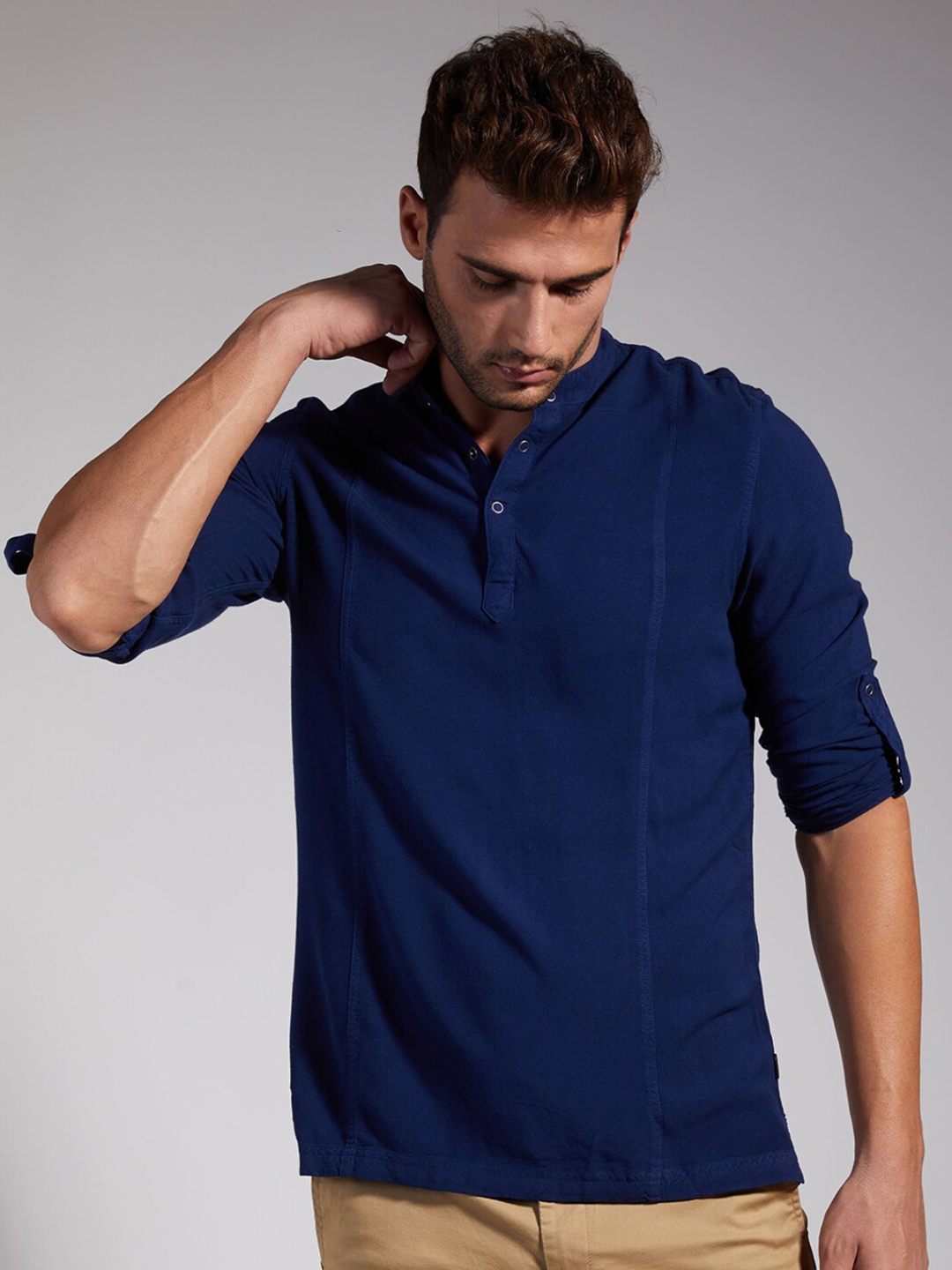 

IDENTITI Men Slim Fit Casual T-Shirt, Navy blue