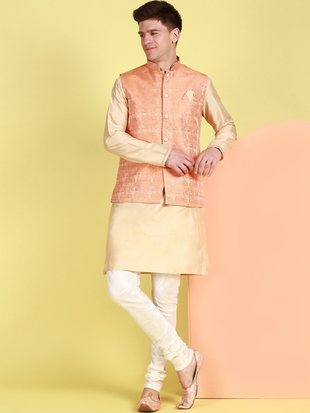 

Sanwara Mandarin Collar Straight Kurta with Churidar & Nehru Jacket, Peach