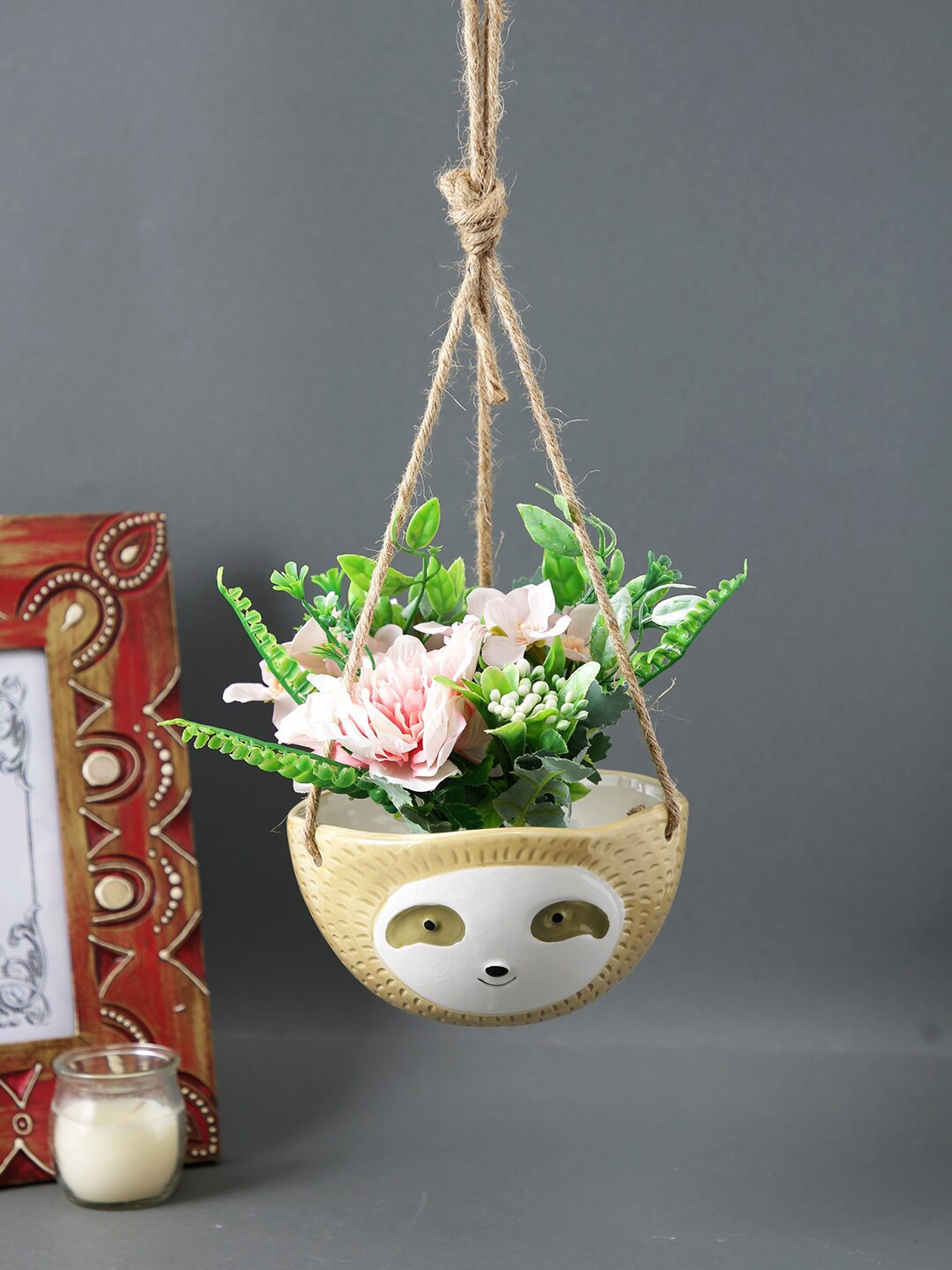 

TAYHAA Beige Baby Face Hanging Ceramic Planter