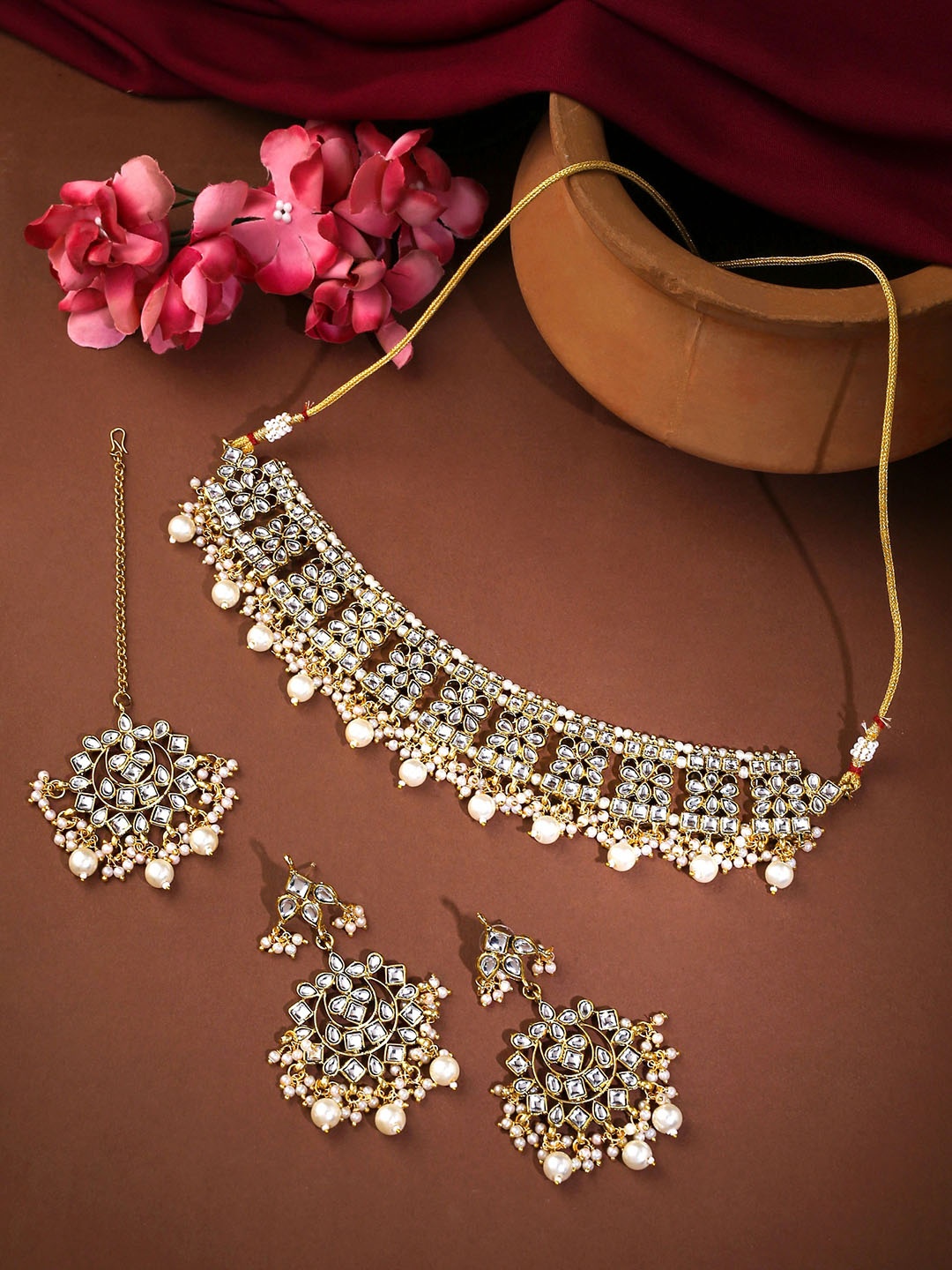 

Yellow Chimes Gold-Plated Kundan Studded Jewellery Set