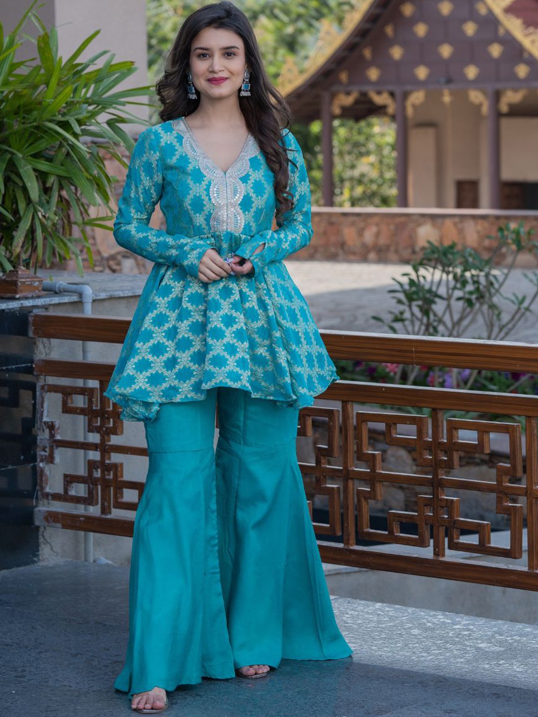 

HOUSE OF JAMOTI Ethnic Motifs Printed Sequined Kurti with Sharara, Blue