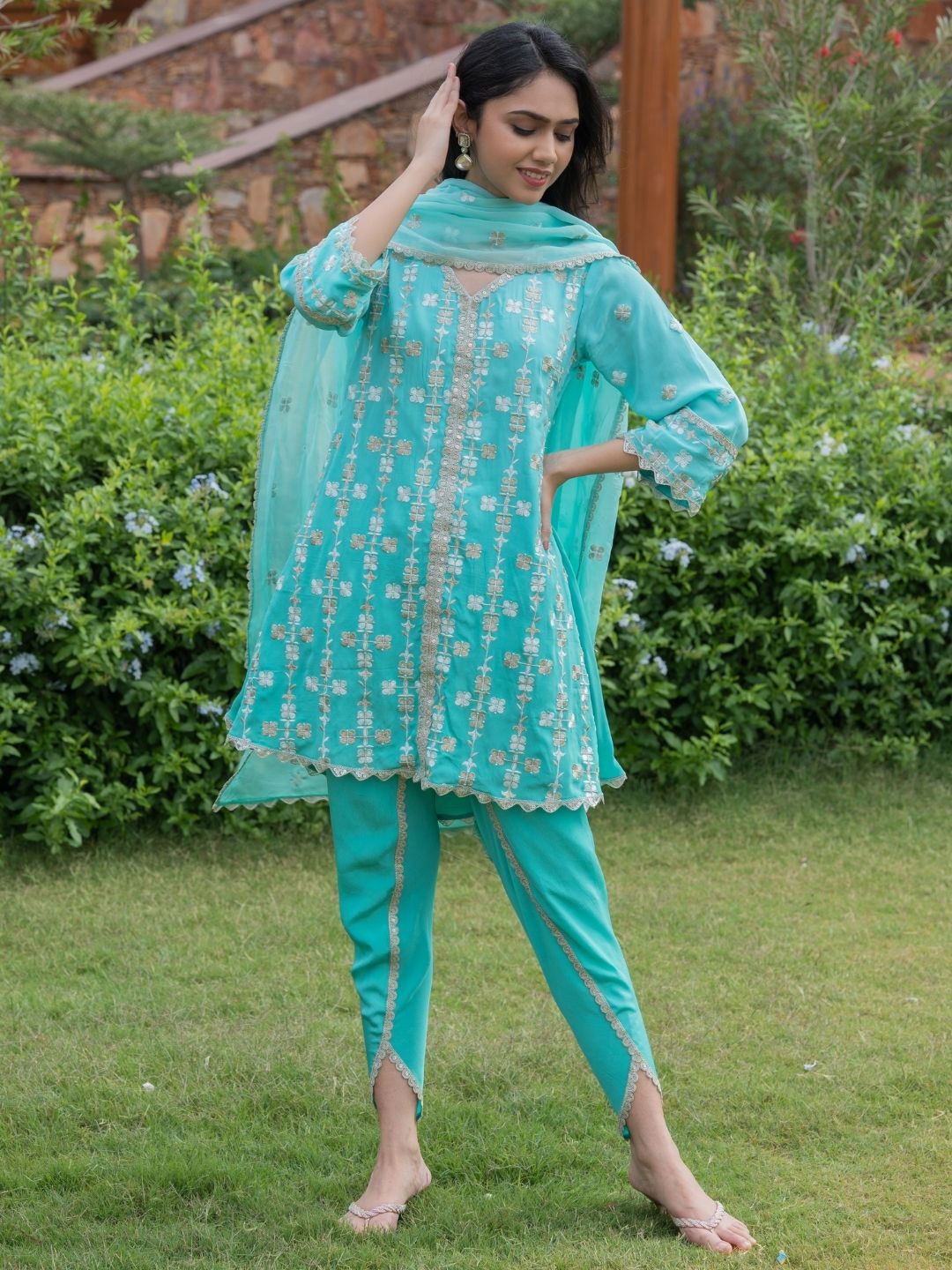

HOUSE OF JAMOTI Ethnic Motifs Embroidered A-Line Kurta With Trousers & Dupatta, Green