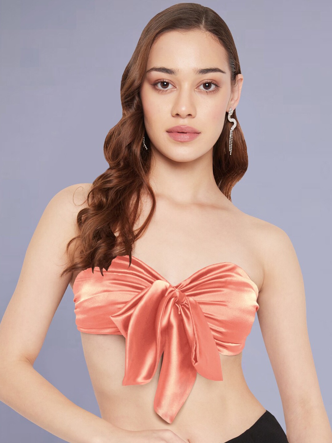 

Martini Strapless Satin Crop Tube Knotting Party Top, Peach