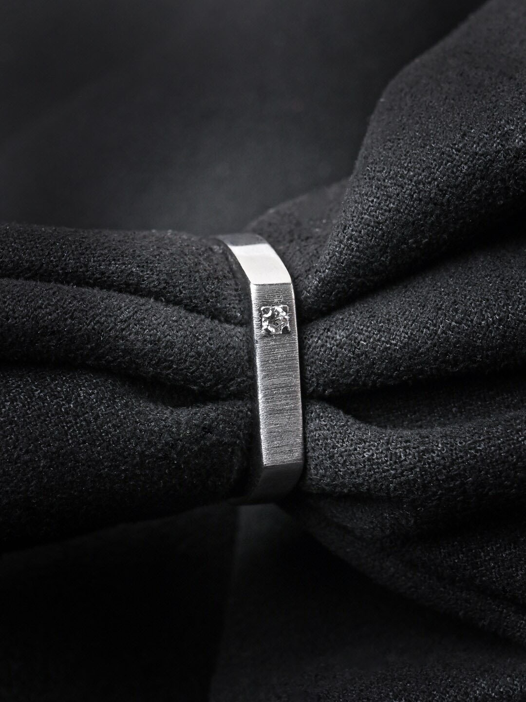 

Clara 925 Silver Rhodium-Plated Marquise Band Ring