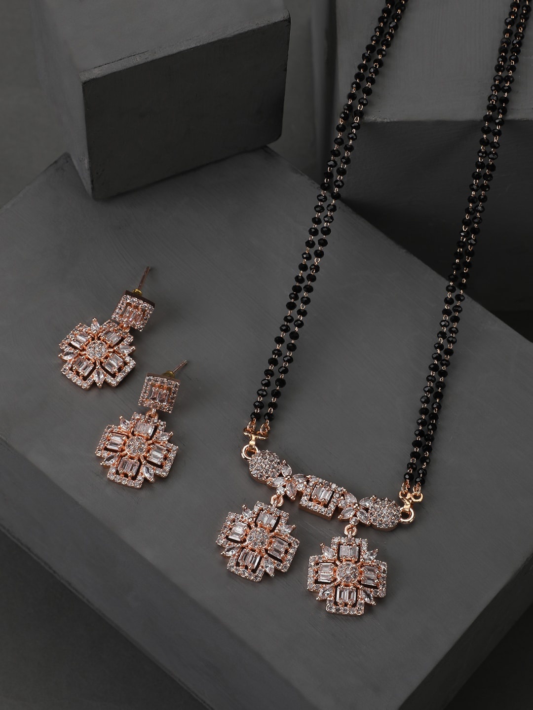 

Vita Bella Rose Gold-Plated Stone-Studded & Beaded Mangalsutra With Earrings