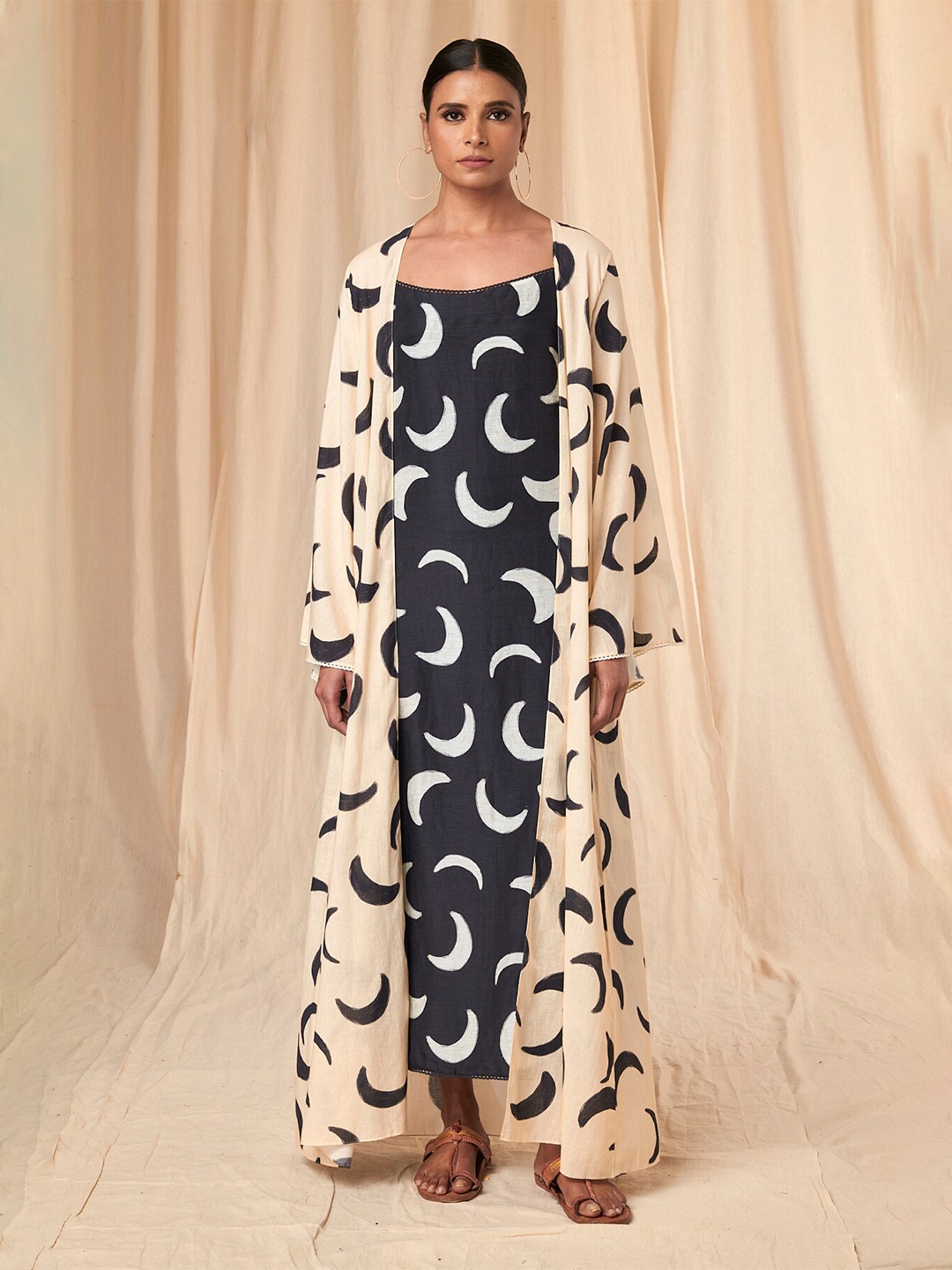 

Masaba Black & Beige Print Flared Sleeve Linen Maxi Dress