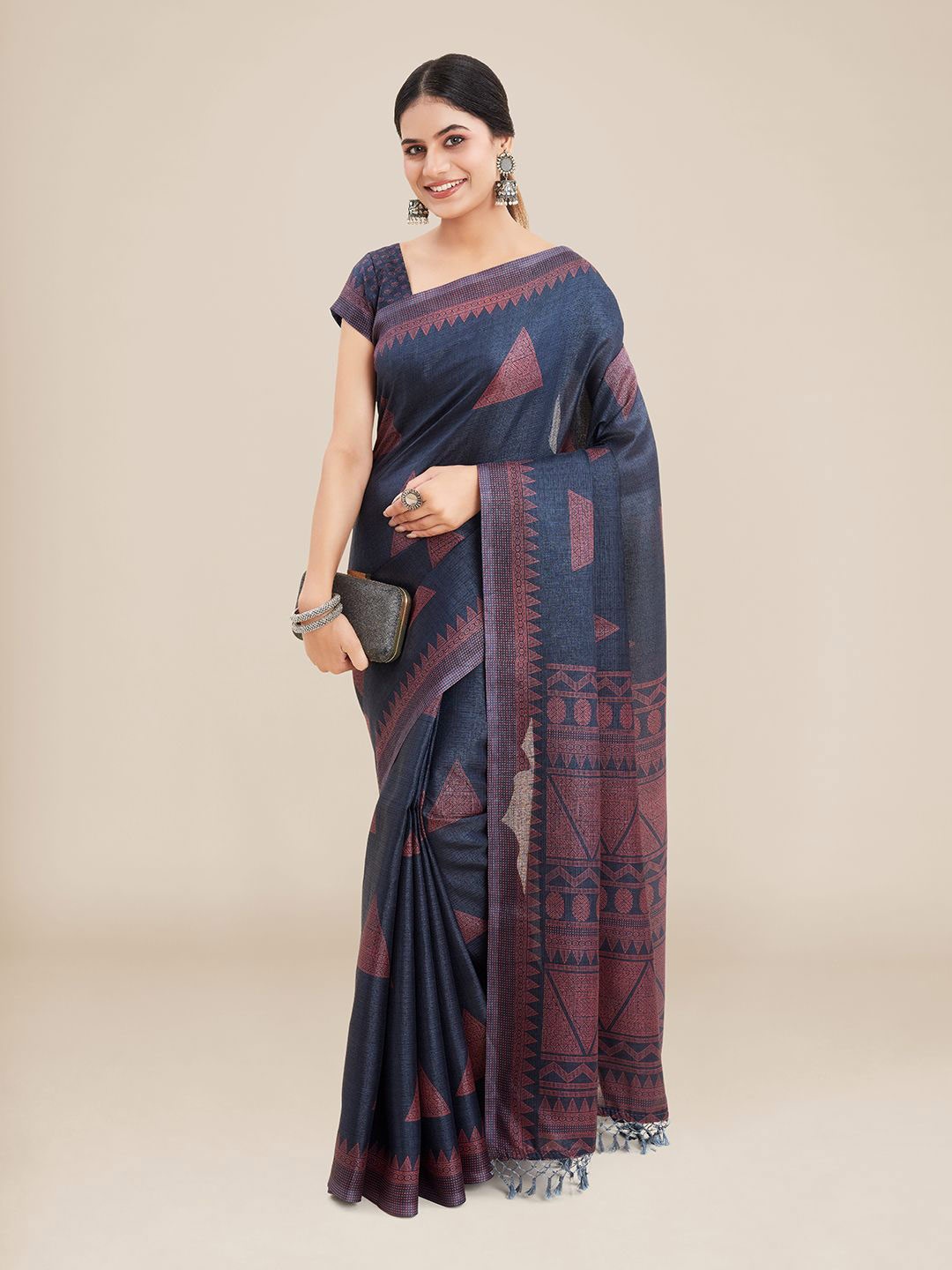 

Kalyan Silks Navy Blue Silk Blend Saree