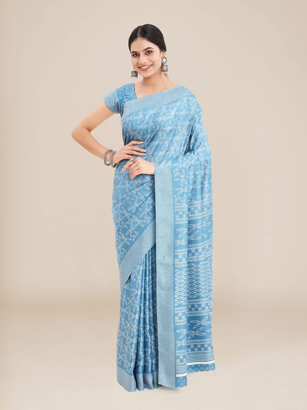 

Kalyan Silks Blue & White Saree