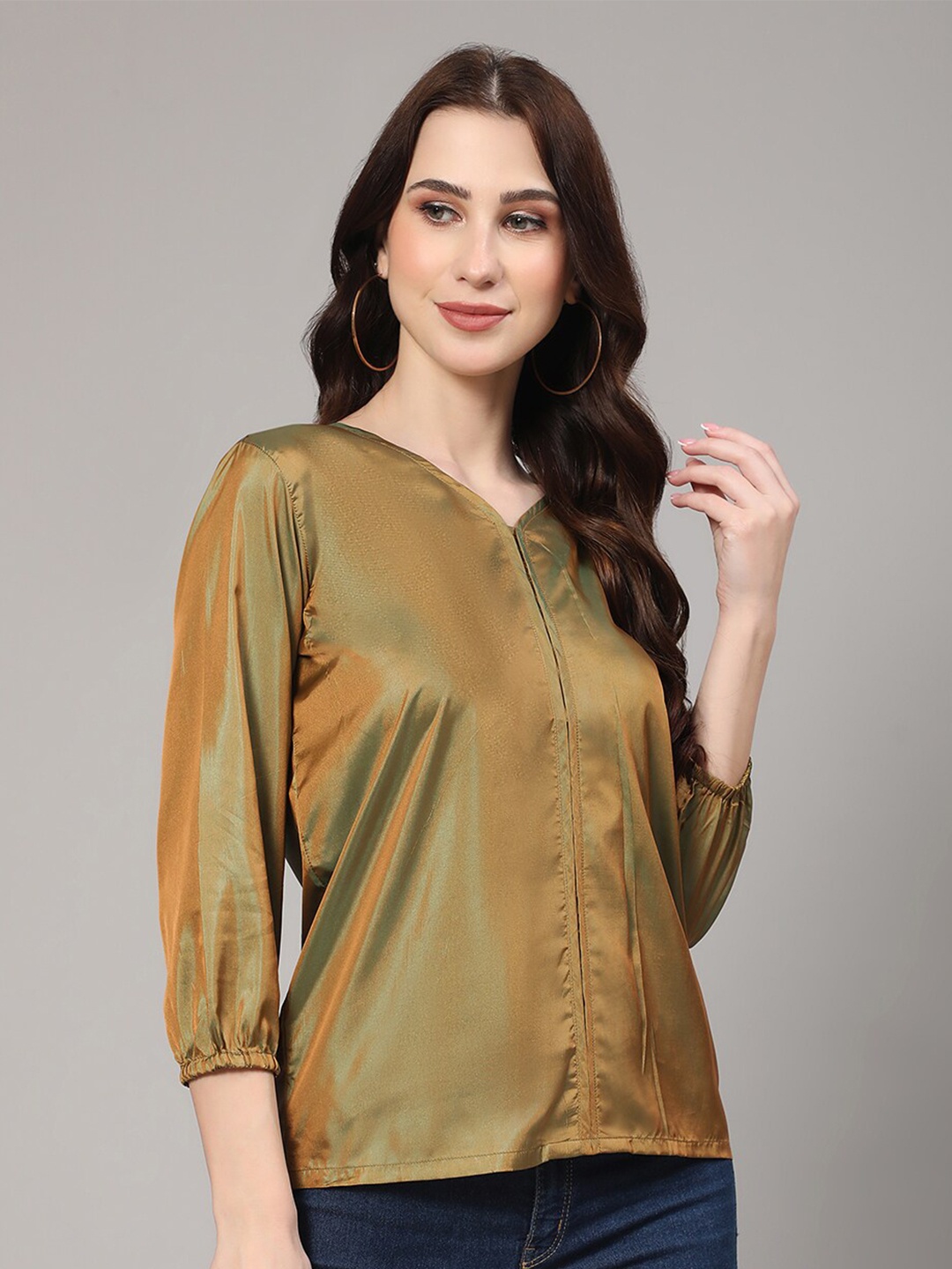 

V TRADITION V-Neck Cuffed Sleeve Casual Top, Green