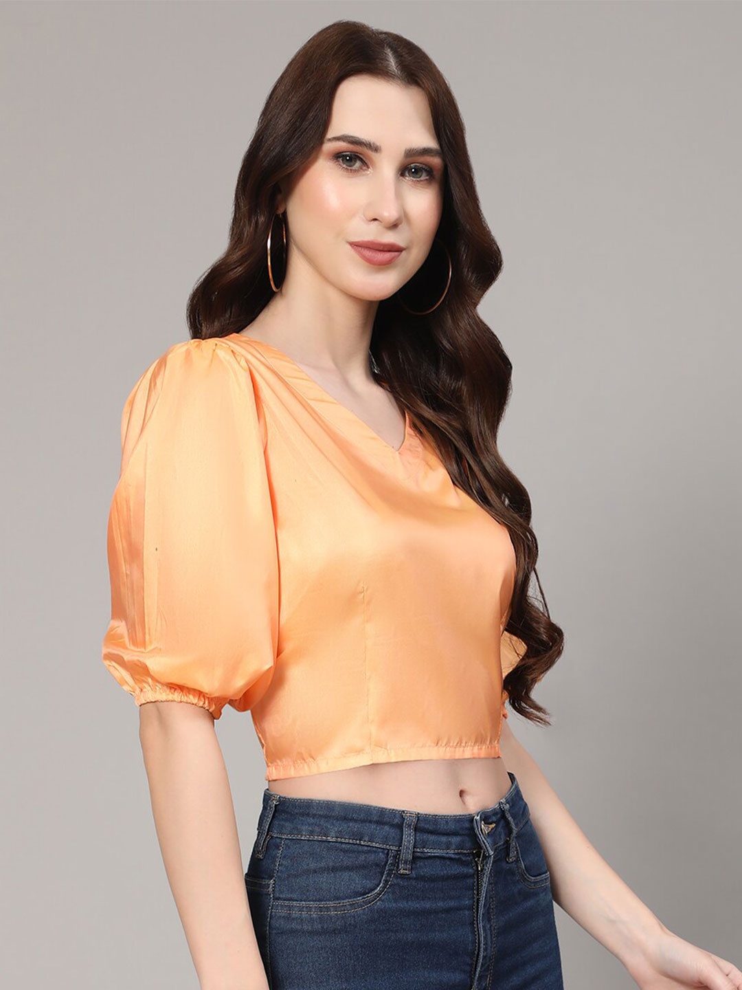 

V TRADITION V-Neck Puff Sleeve Regular Crop Top, Orange