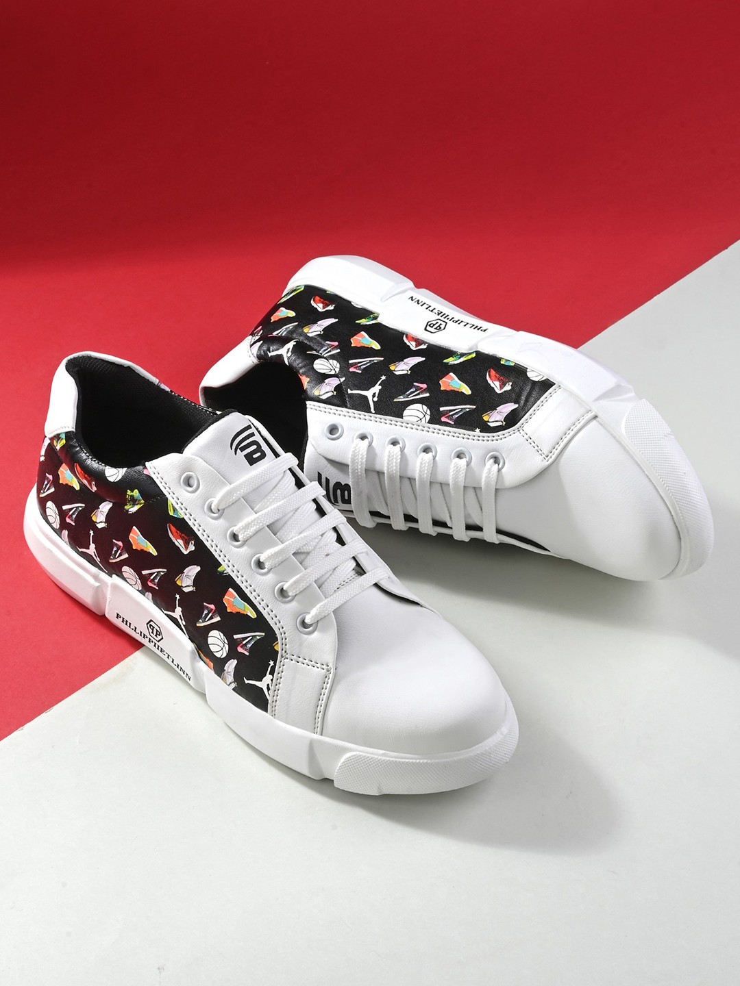 

BUCIK Men Printed Synthetic Leather Sneakers, White