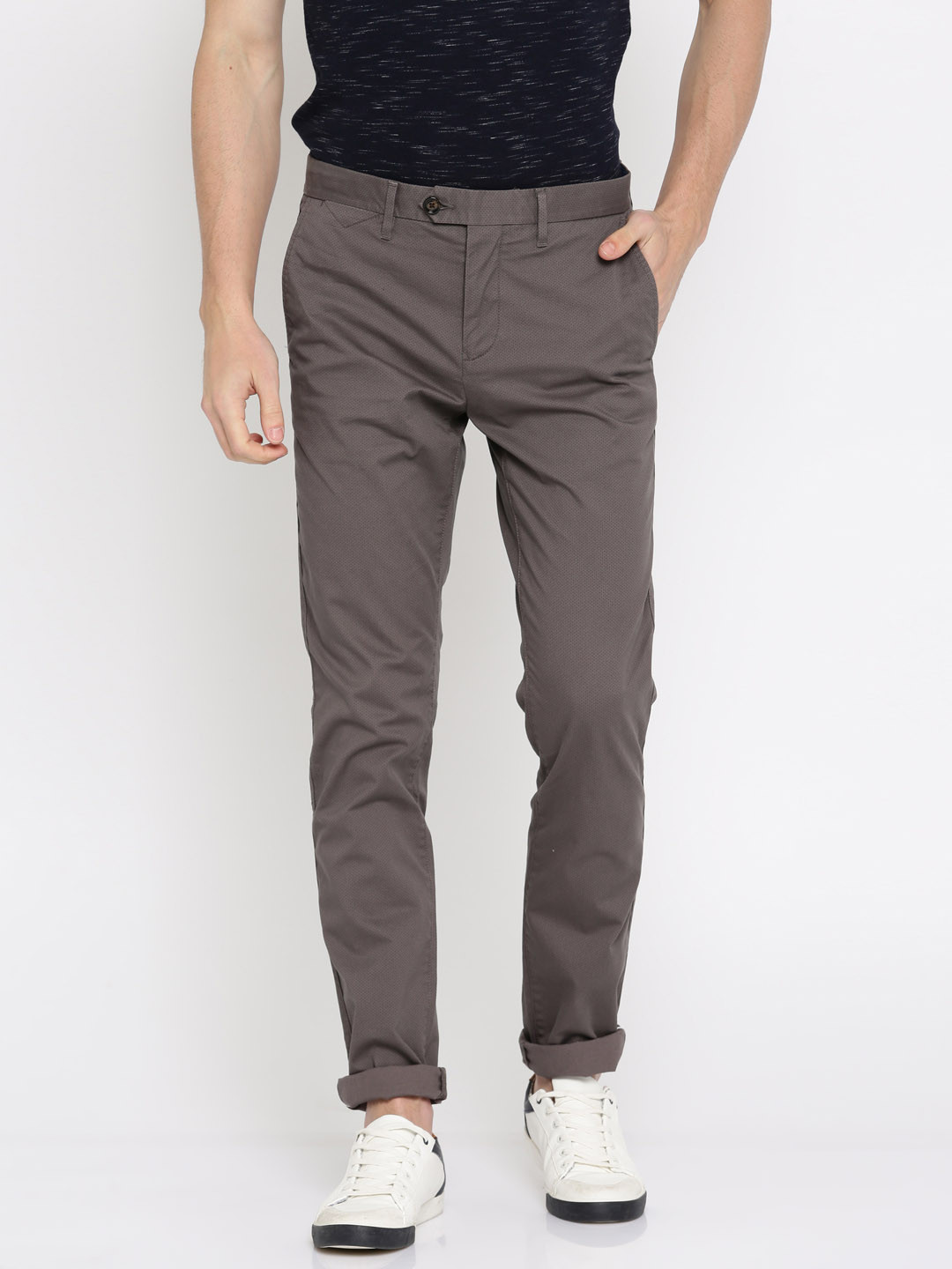 

Tommy Hilfiger Men Grey Printed Straight Fit Printed Chinos