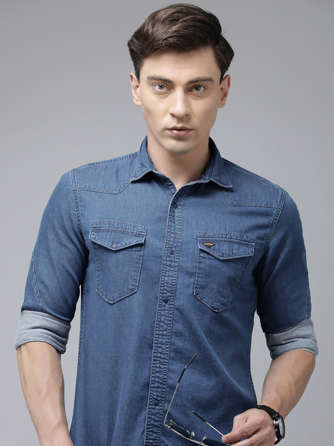 

VAN HEUSEN DENIM LABS Men Pure Cotton Slim Fit Casual Shirt, Blue