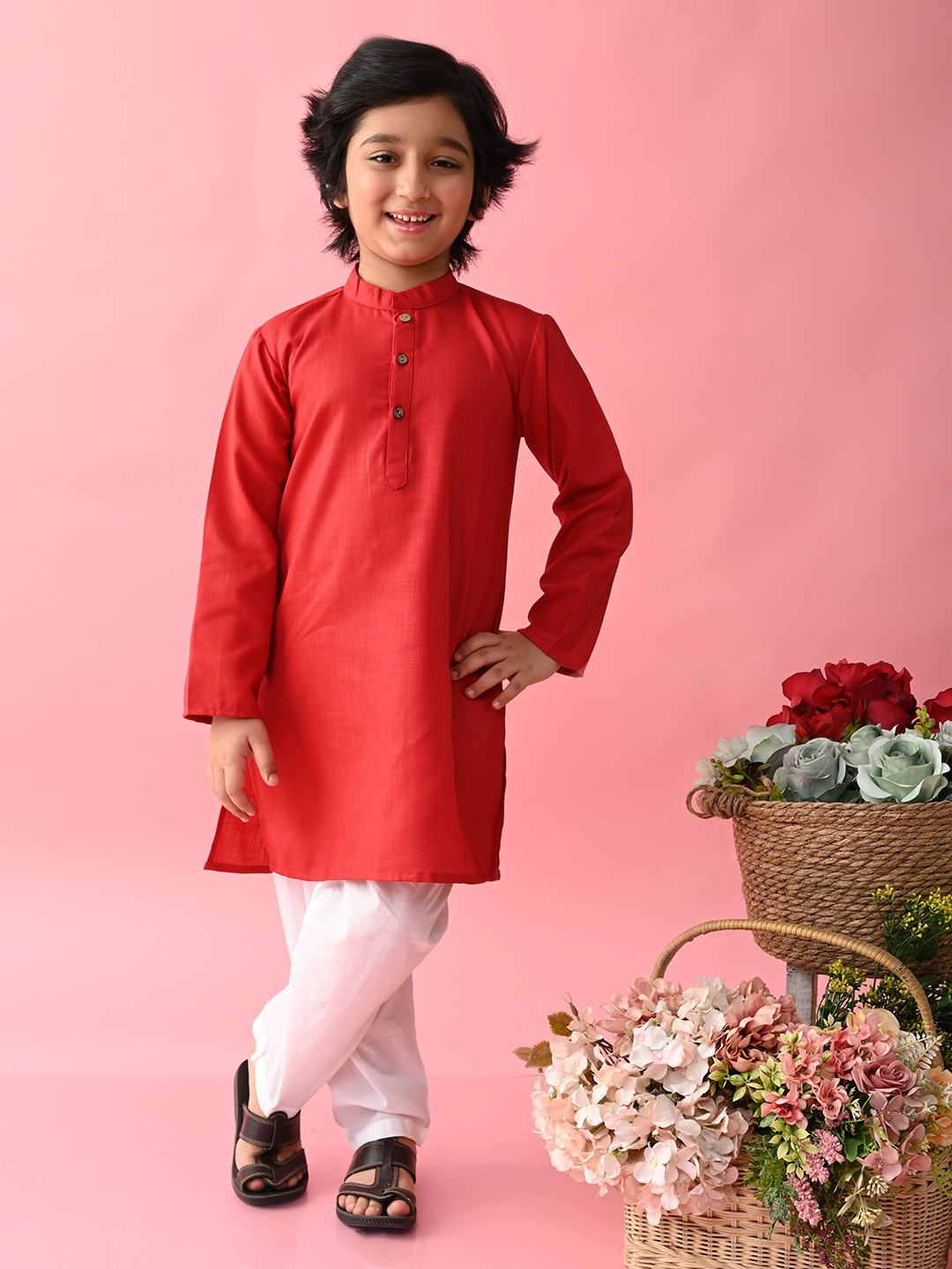 

SAKA DESIGNS Boys Mandarin Collar Straight Kurta with Pyjamas, Red