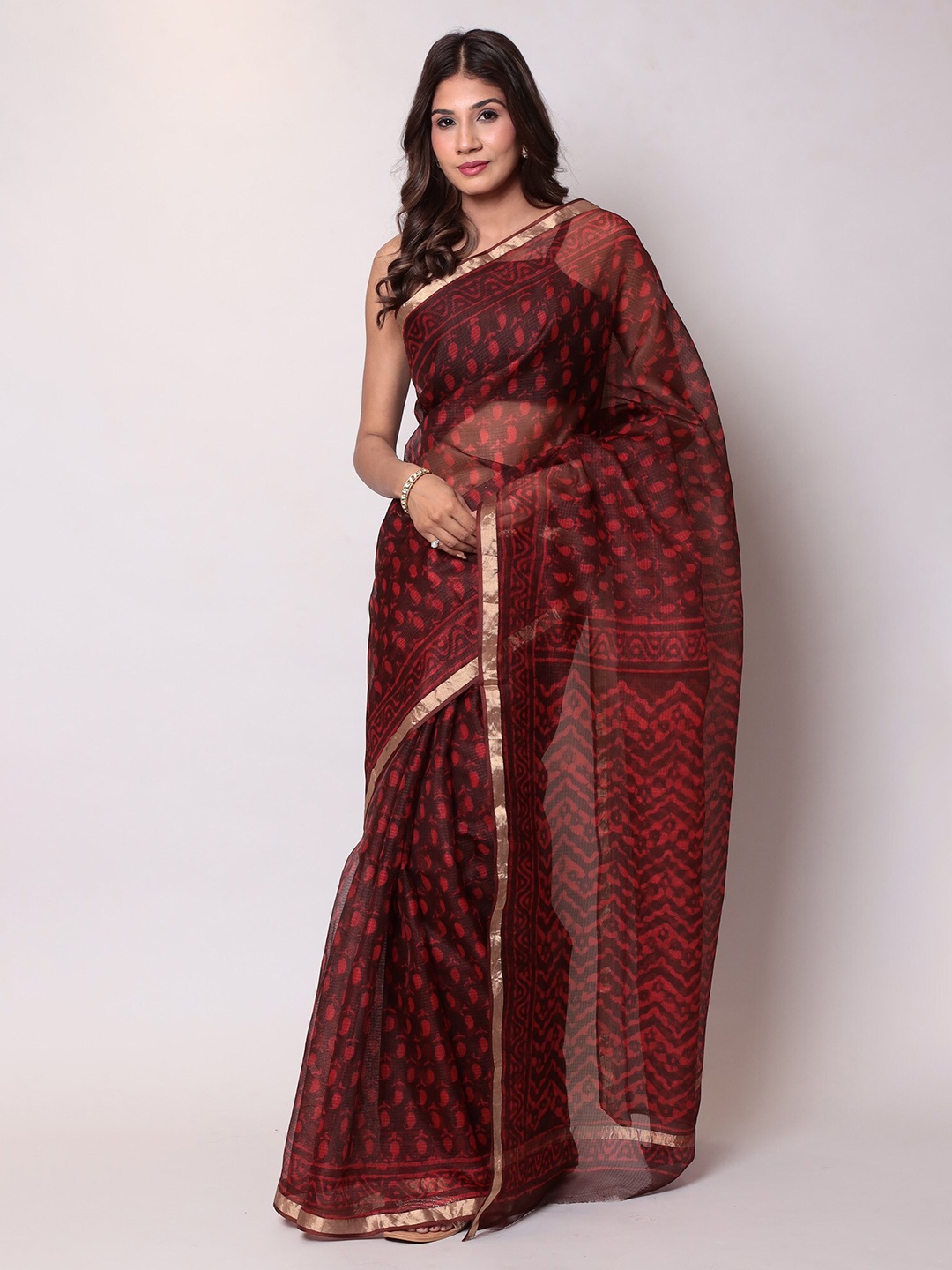 

ZARI Paisley Zari Silk Blend Kota Saree, Red
